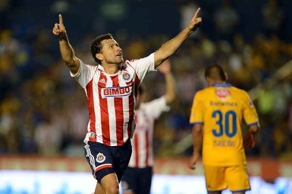 chivas-inagura-el-marcador-0