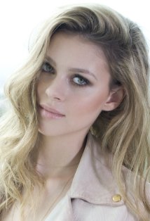 nicola-peltz-t4