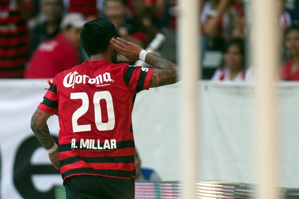 y-ante-el-gol-de-rodrigo-un-millar-de-voces-con-sabor-a-gol-0