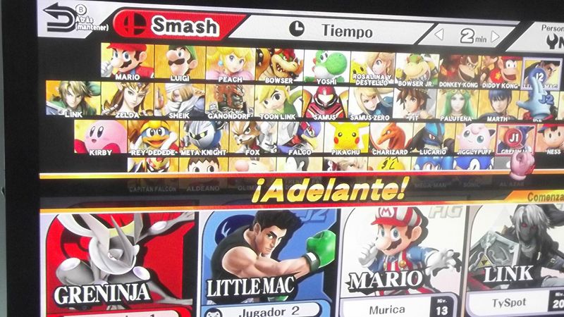 &iexcl;Humanos VS Amiibos!