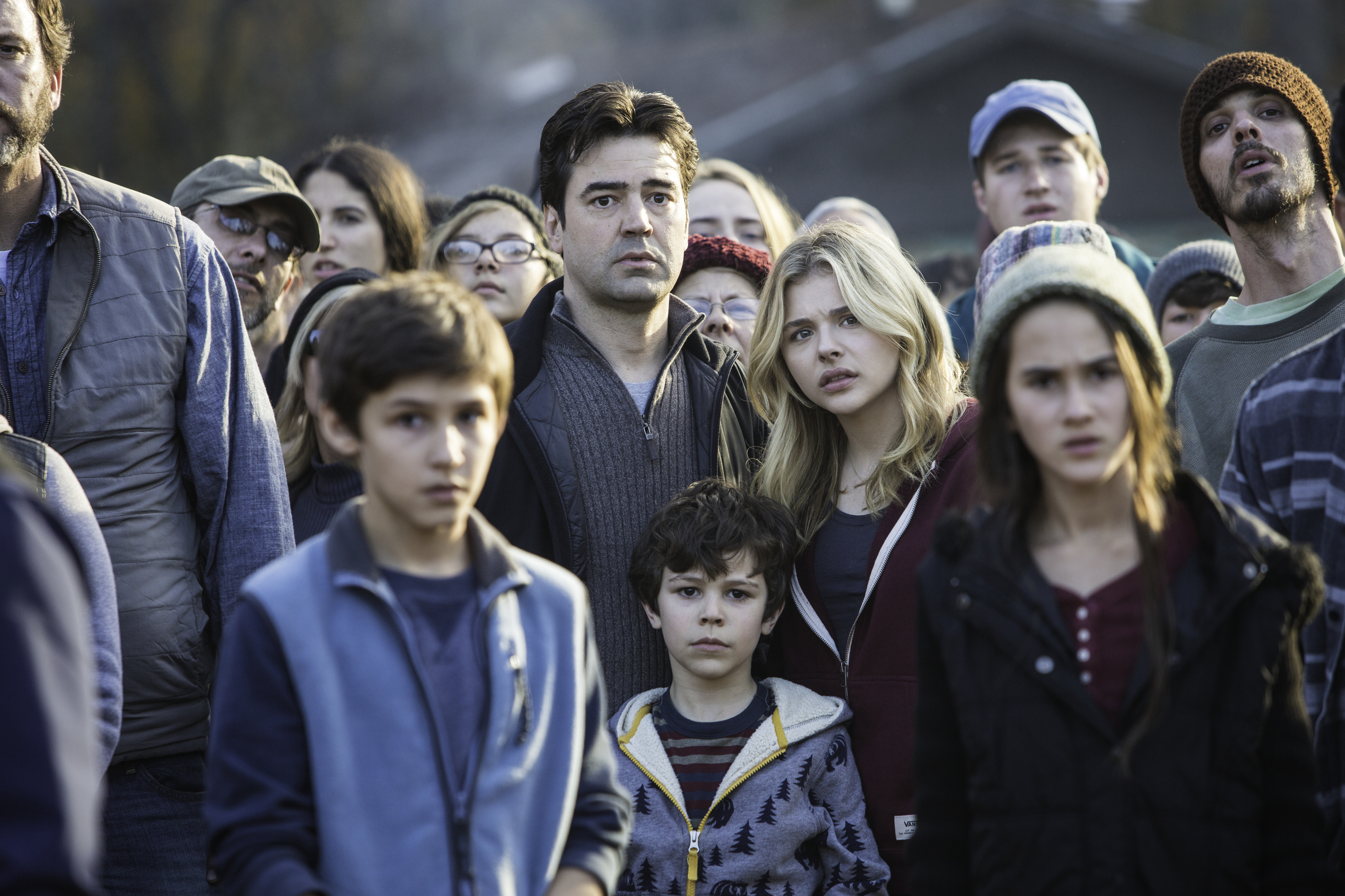 Ron Livingston, center left, and Chlo&euml; Grace Moretz, center right, and Zackary Arthur, below center, star in Columbia Pictures' 
