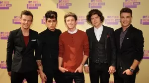 ONE DIRECTION 2012 MTV VMA