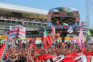 F1 Italian Gp 2015 Sebastian Vettel Ferrari Celebrates His Second Position On The Podium