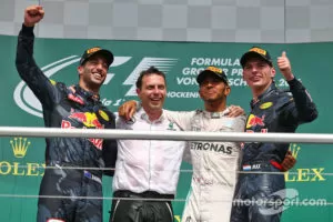 F1 German Gp 2016 Winner Lewis Hamilton Mercedes Amg F1 Second Place Daniel Ricciardo Red