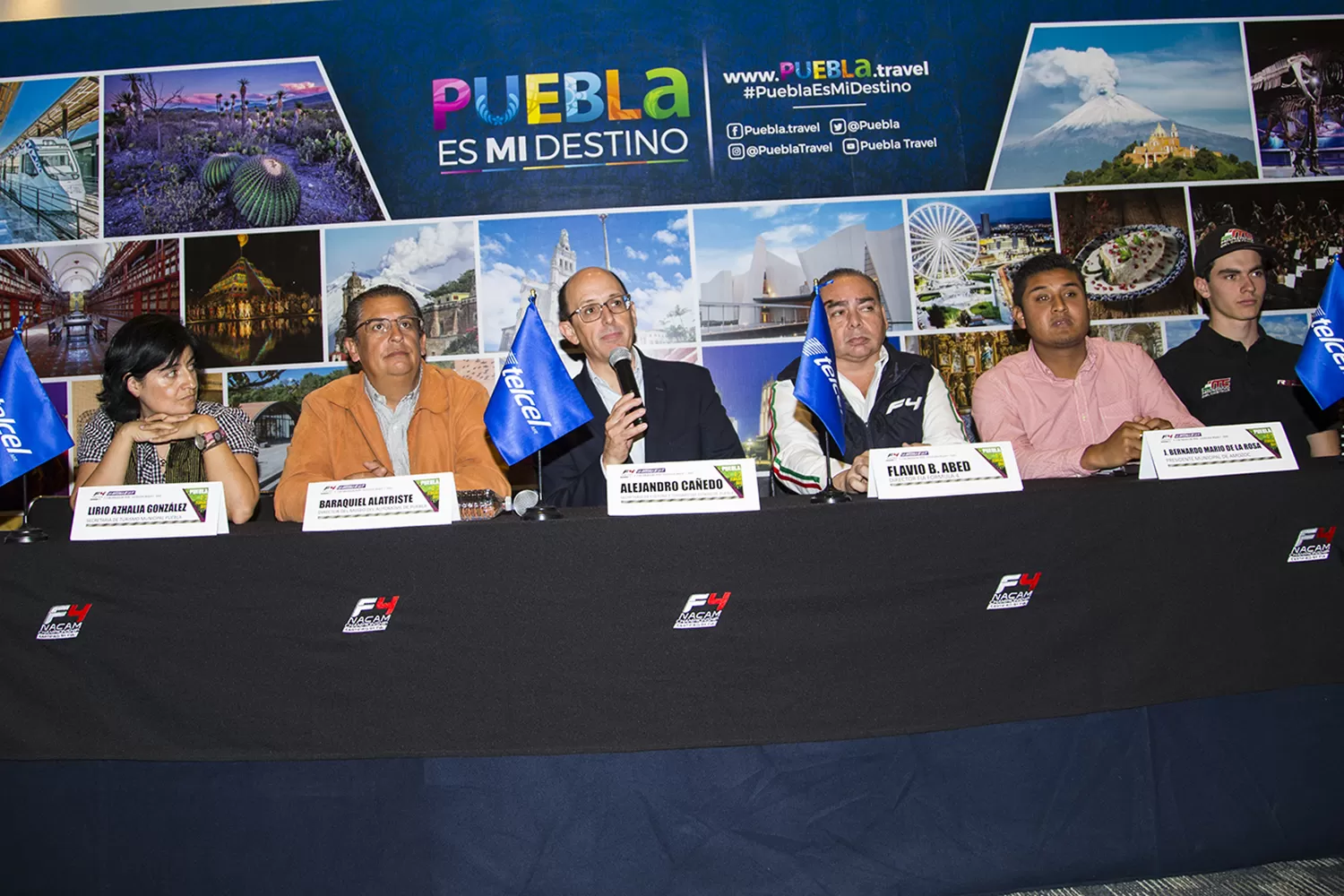 FIA Fórmula 4 NACAM Gran Premio De Puebla. Celina Peña Baraquiel Alatriste Alejandro Cañedo Secretario De Cultura Y Turismo Del Estado De Puebla Flavio Abed Josué Saúl González Barrales Mariano Del Ca 1